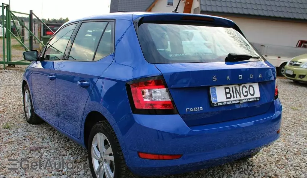 SKODA Fabia 
