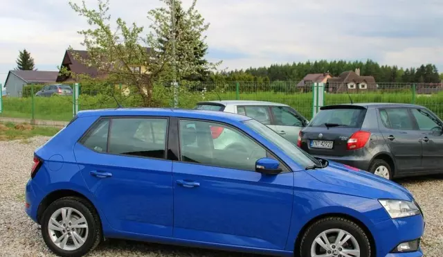 SKODA Fabia 