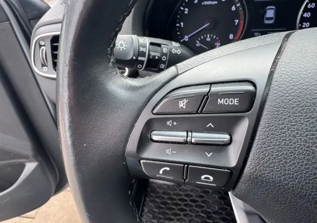 HYUNDAI I30 1.5 DPI Classic +