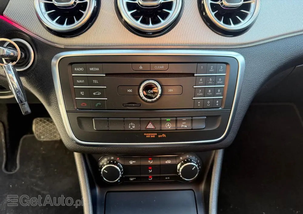 MERCEDES-BENZ CLA 220 d 7G-DCT SCORE