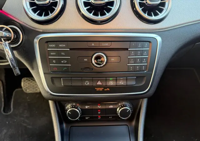 MERCEDES-BENZ CLA 220 d 7G-DCT SCORE