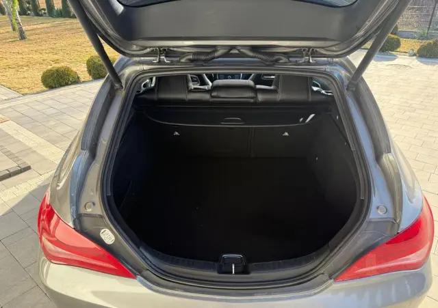MERCEDES-BENZ CLA 220 d 7G-DCT SCORE