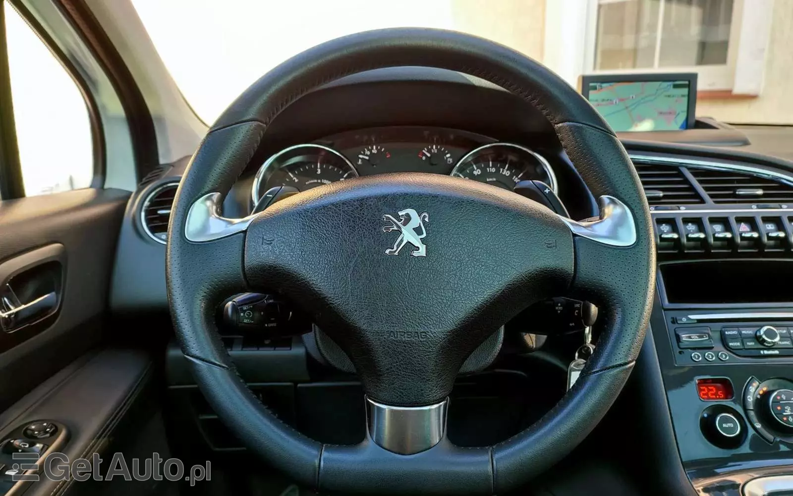 PEUGEOT 3008 1.6 HDi Premium