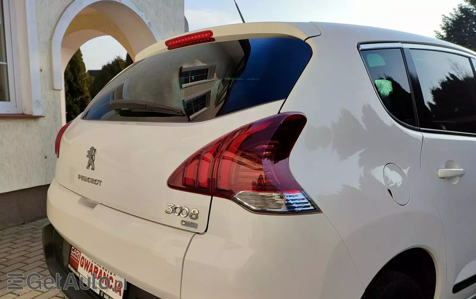 PEUGEOT 3008 1.6 HDi Premium