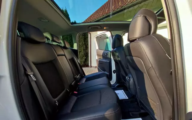 PEUGEOT 3008 1.6 HDi Premium