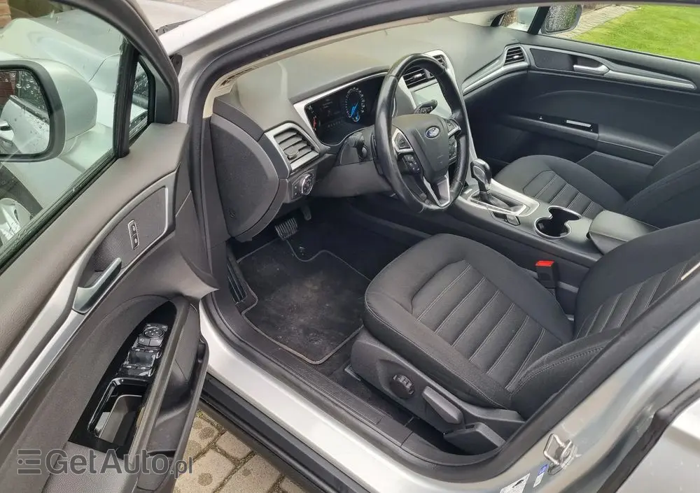 FORD Mondeo SW 2.0 TDCi S&S PowerShift-Aut Business Edition