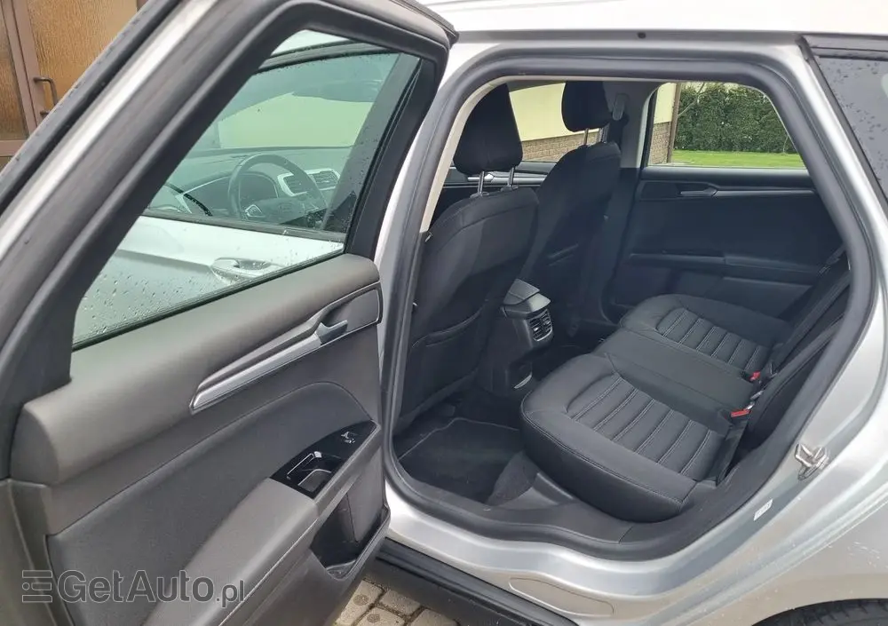 FORD Mondeo SW 2.0 TDCi S&S PowerShift-Aut Business Edition