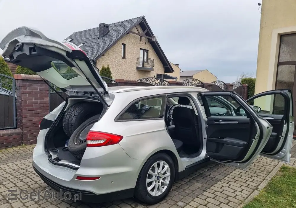 FORD Mondeo SW 2.0 TDCi S&S PowerShift-Aut Business Edition