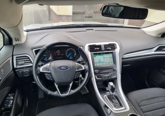 FORD Mondeo SW 2.0 TDCi S&S PowerShift-Aut Business Edition