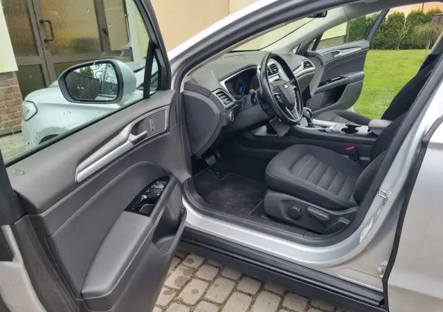 FORD Mondeo SW 2.0 TDCi S&S PowerShift-Aut Business Edition
