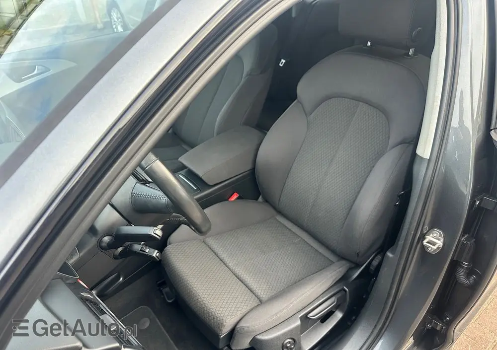AUDI A6 Avant 2.0 TDI Ultra DPF S tronic