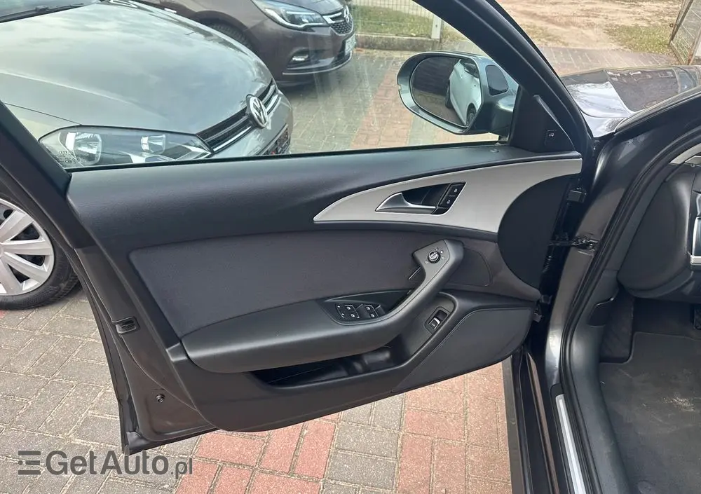 AUDI A6 Avant 2.0 TDI Ultra DPF S tronic