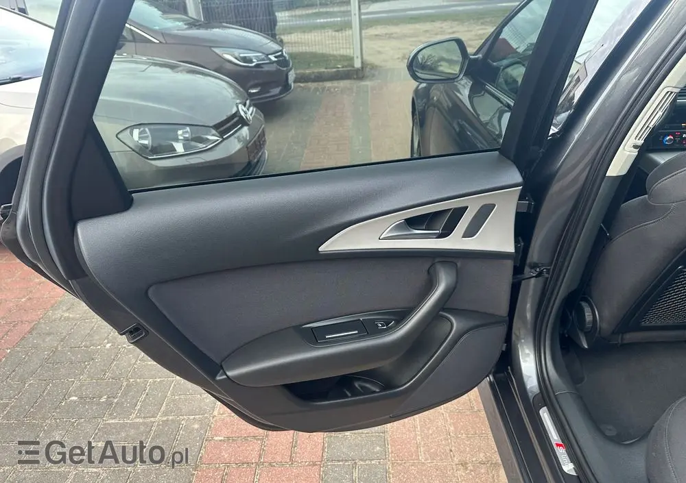 AUDI A6 Avant 2.0 TDI Ultra DPF S tronic