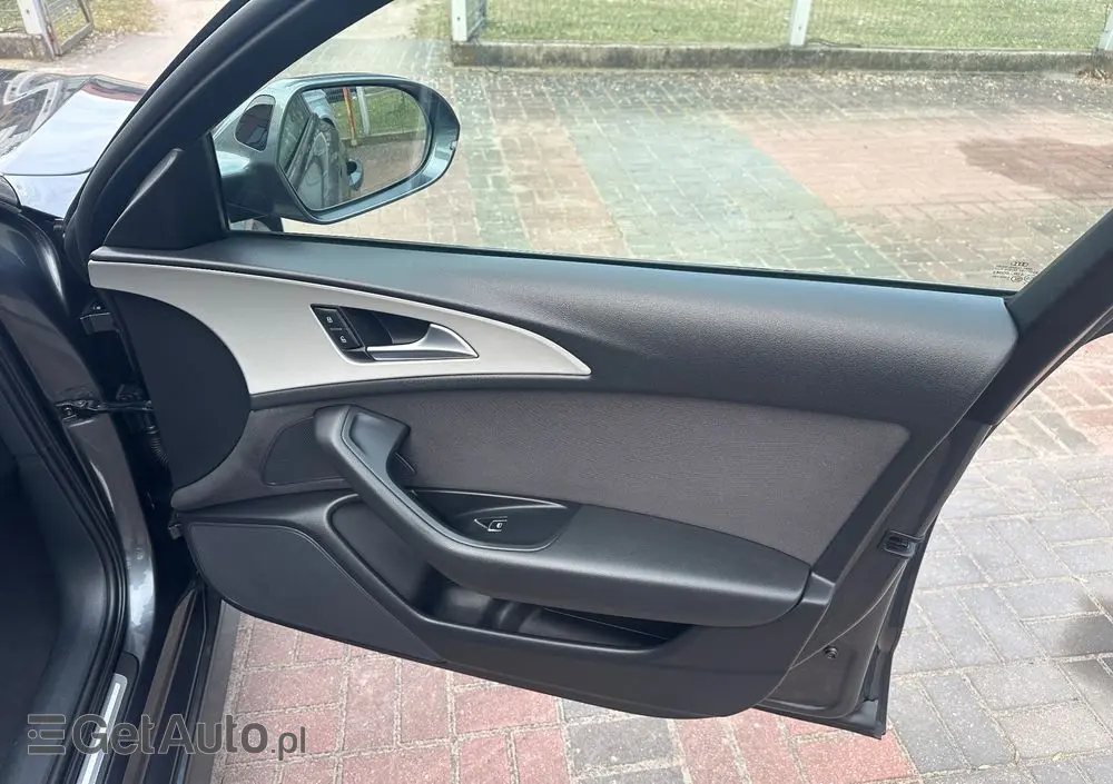 AUDI A6 Avant 2.0 TDI Ultra DPF S tronic