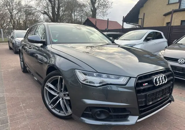 AUDI A6 Avant 2.0 TDI Ultra DPF S tronic