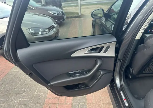 AUDI A6 Avant 2.0 TDI Ultra DPF S tronic