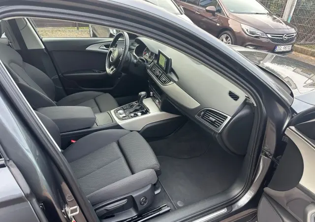 AUDI A6 Avant 2.0 TDI Ultra DPF S tronic
