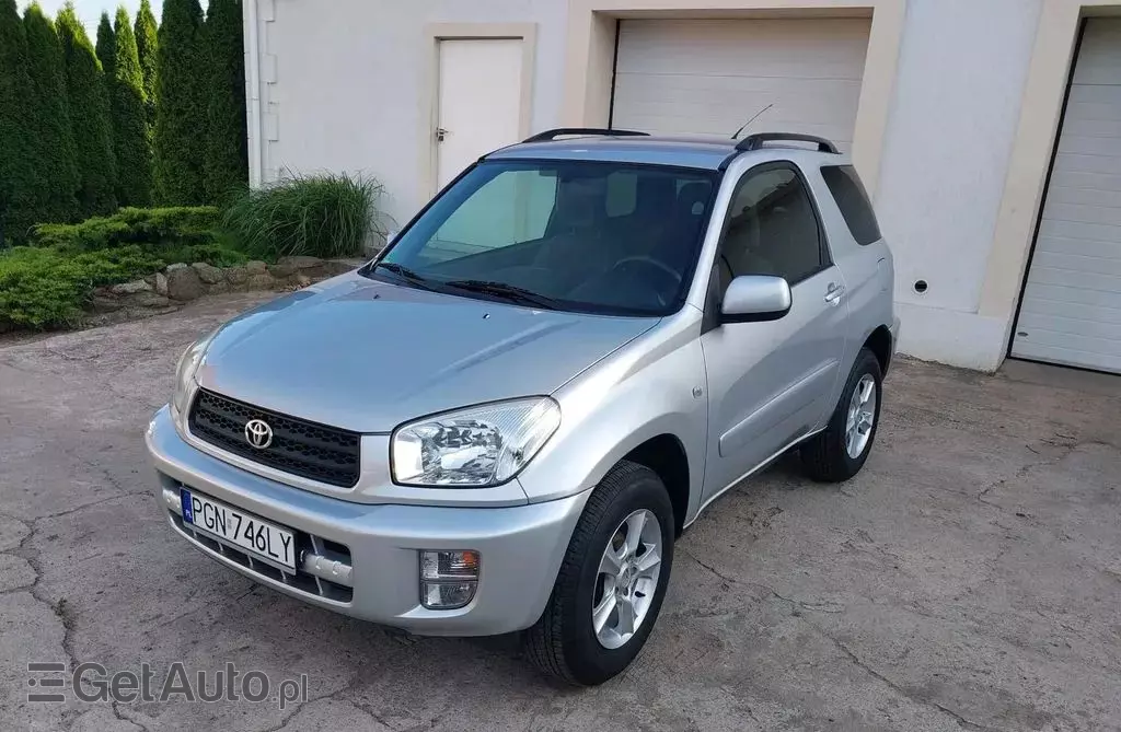 TOYOTA RAV4 