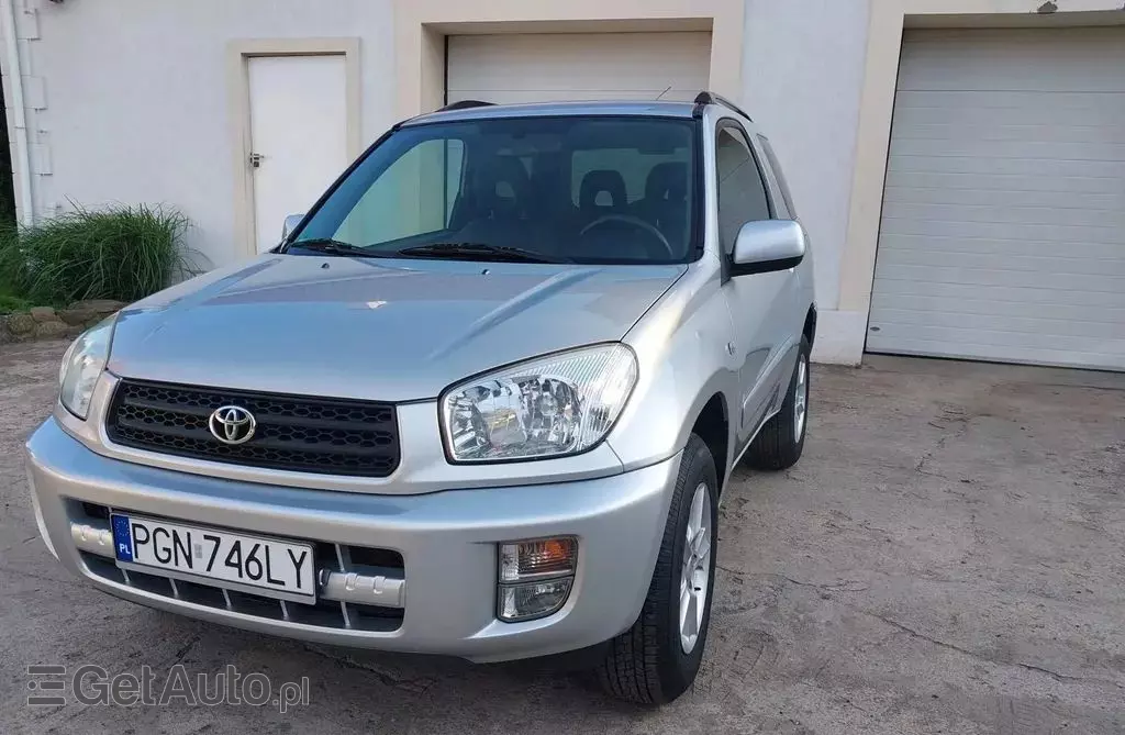 TOYOTA RAV4 