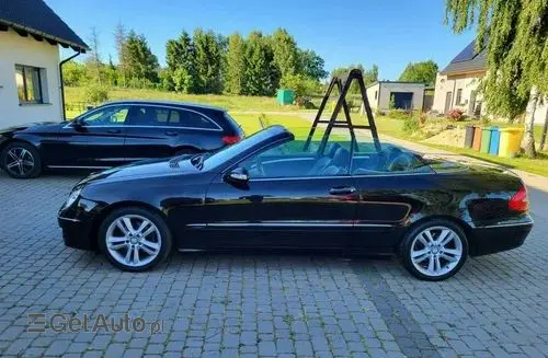 MERCEDES-BENZ CLK 