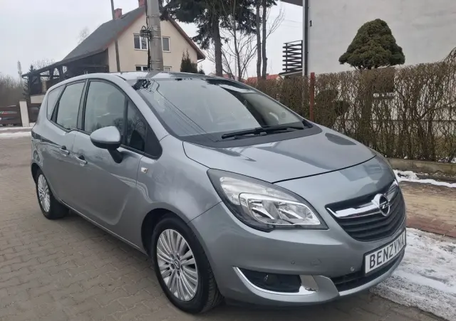 OPEL Meriva 1.4 T Cosmo