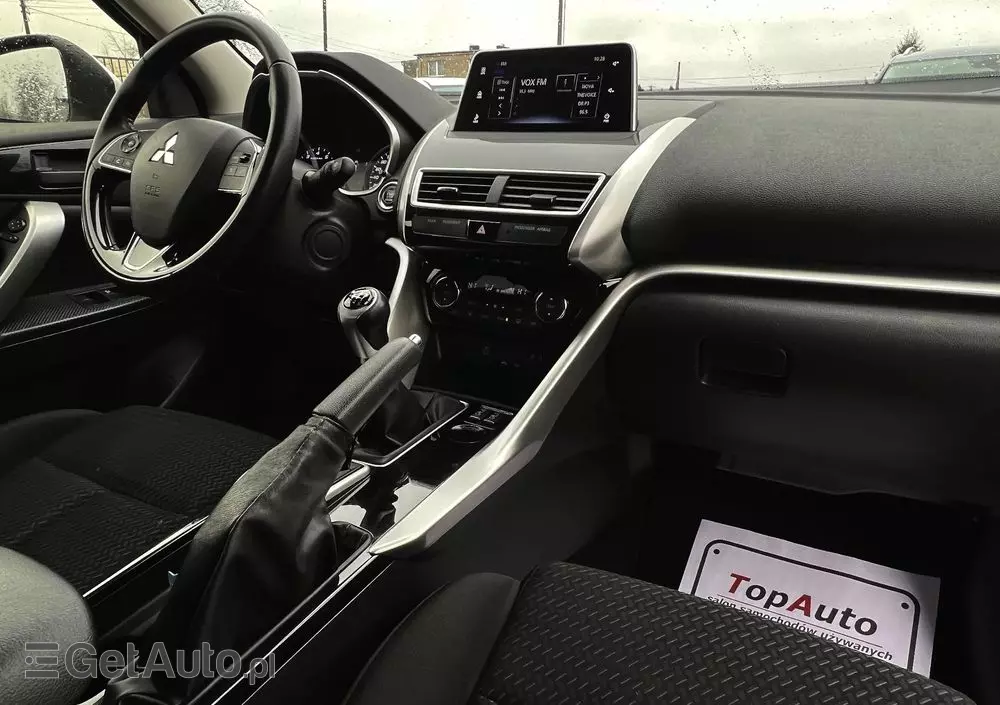 MITSUBISHI Eclipse Cross 1.5 T GPF Invite Plus