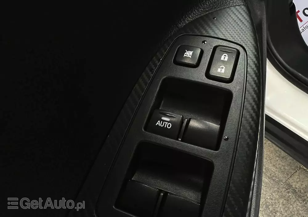 MITSUBISHI Eclipse Cross 1.5 T GPF Invite Plus