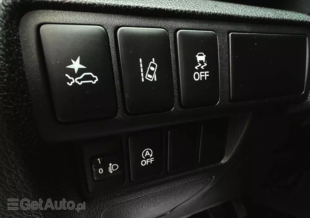 MITSUBISHI Eclipse Cross 1.5 T GPF Invite Plus