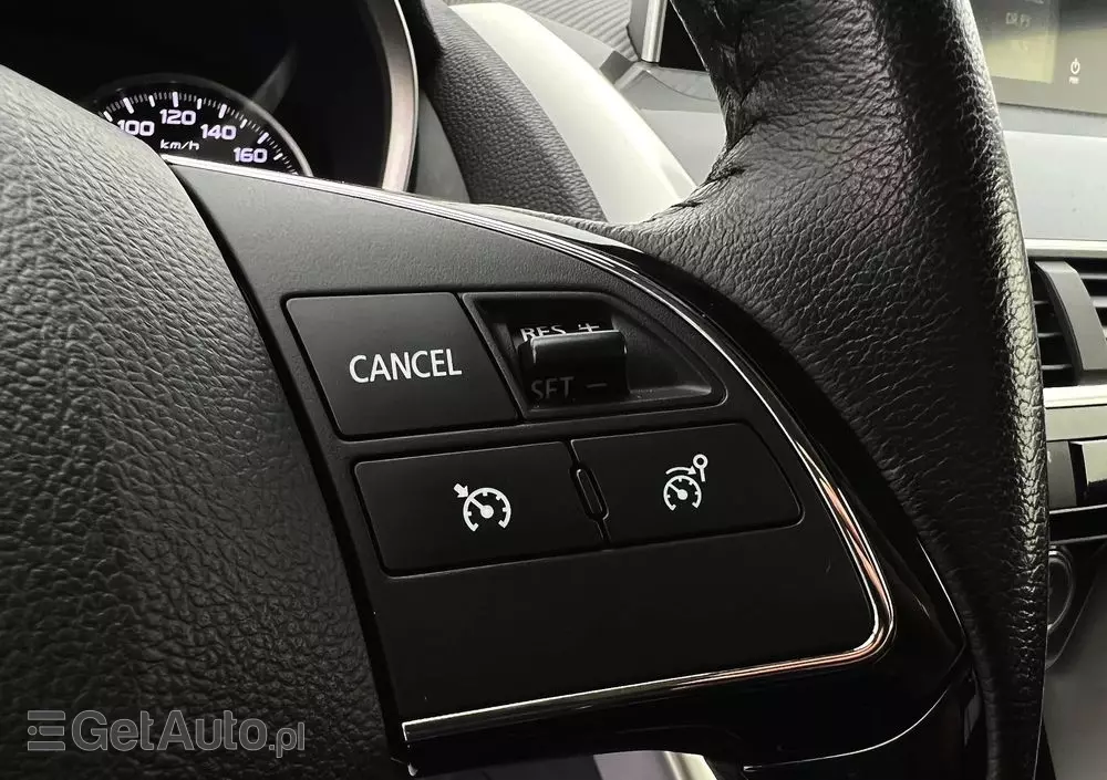 MITSUBISHI Eclipse Cross 1.5 T GPF Invite Plus