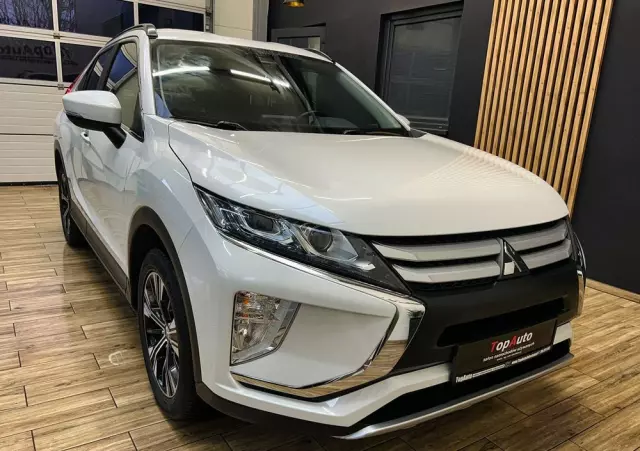 MITSUBISHI Eclipse Cross 1.5 T GPF Invite Plus