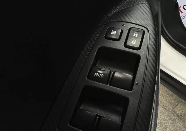 MITSUBISHI Eclipse Cross 1.5 T GPF Invite Plus