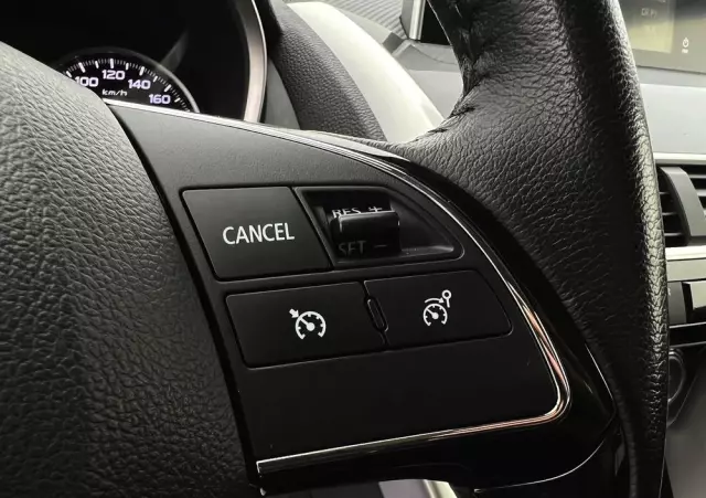 MITSUBISHI Eclipse Cross 1.5 T GPF Invite Plus