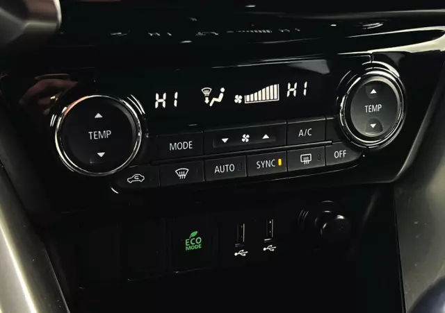 MITSUBISHI Eclipse Cross 1.5 T GPF Invite Plus