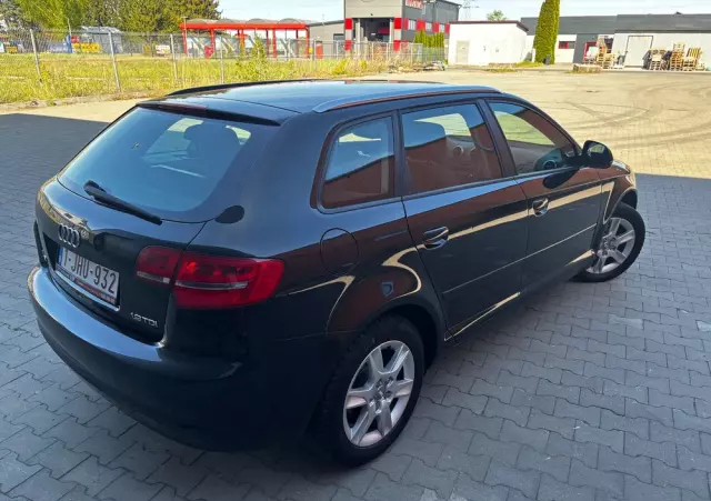 AUDI A3 1.9 TDI Sportback Attraction