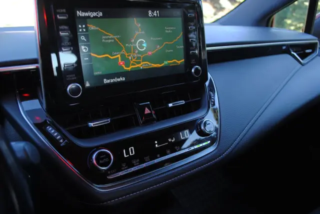 TOYOTA Corolla Active e-CVT