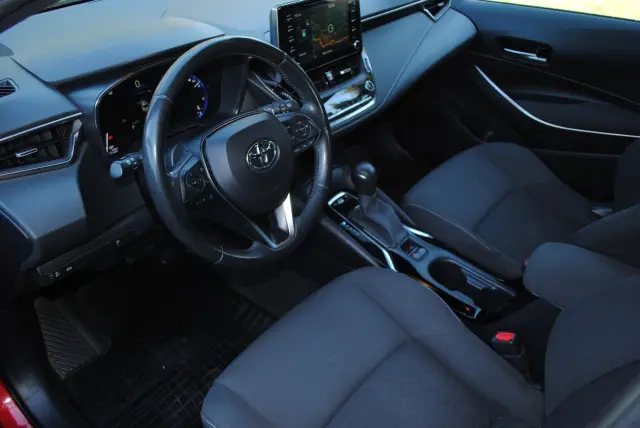 TOYOTA Corolla Active e-CVT