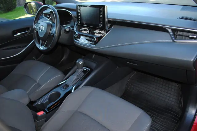 TOYOTA Corolla Active e-CVT