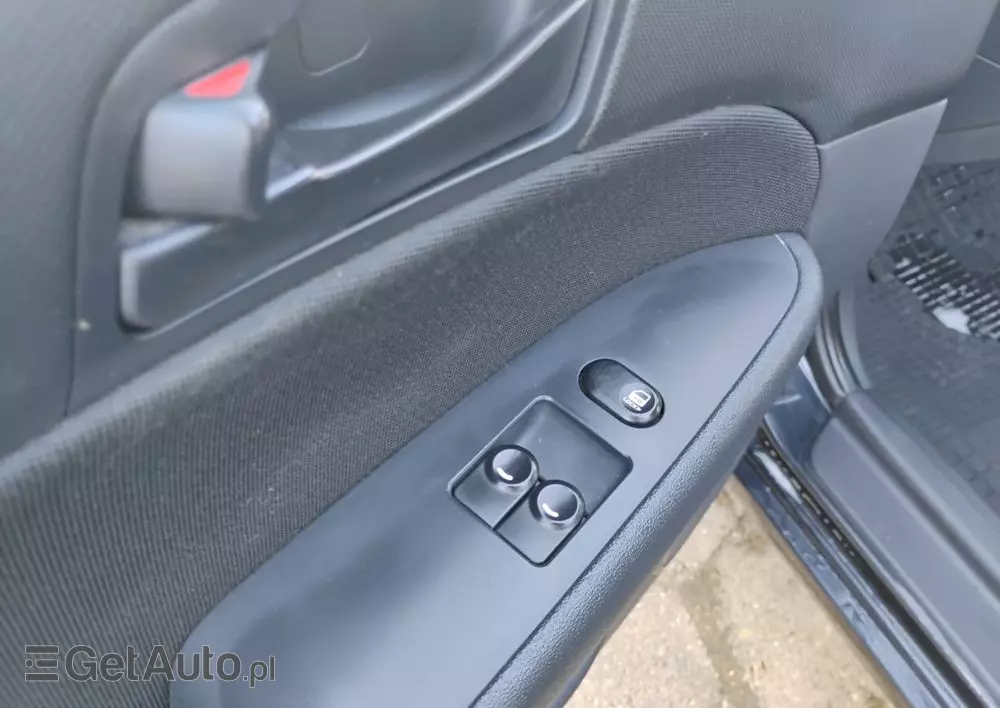 HYUNDAI I30 1.4 Premium