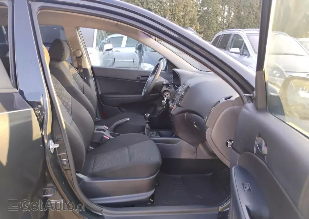 HYUNDAI I30 1.4 Premium