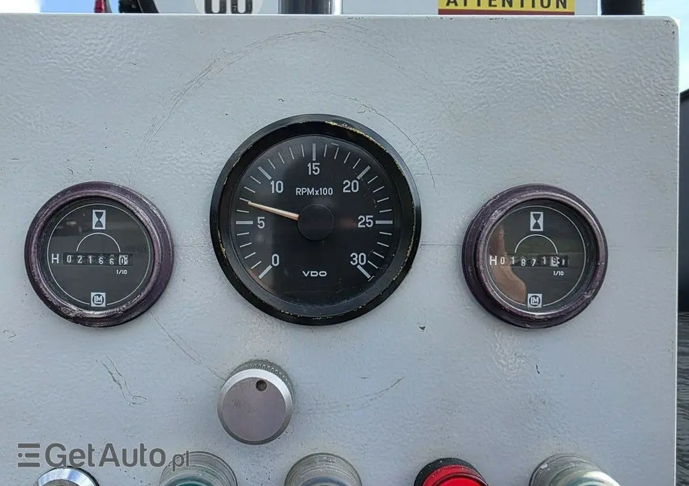 RENAULT WUKO RIVARD  RECYTLING do zbierania odpadów płynnych 