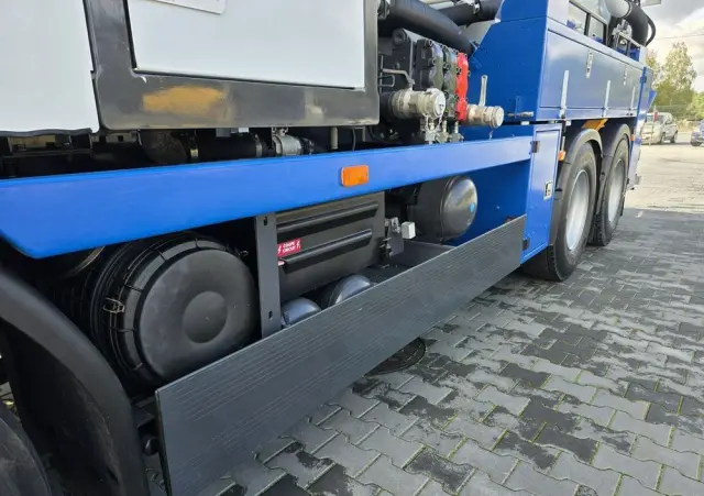 RENAULT WUKO RIVARD  RECYTLING do zbierania odpadów płynnych 