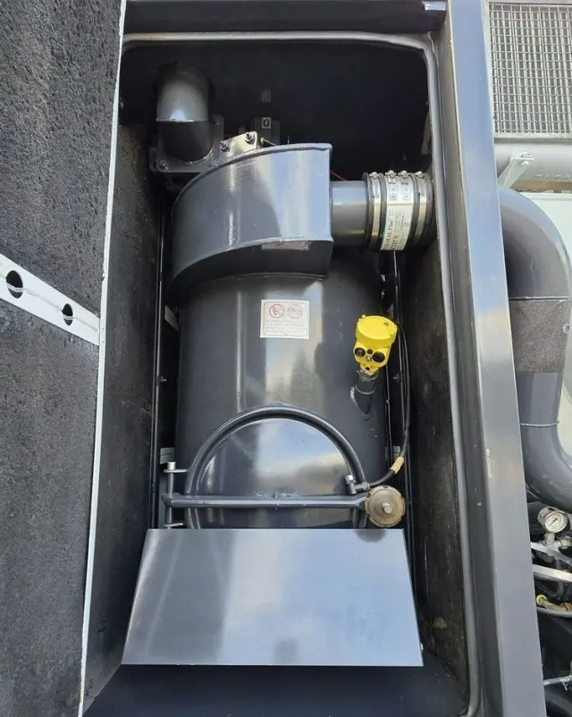 RENAULT WUKO RIVARD  RECYTLING do zbierania odpadów płynnych 