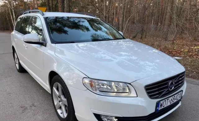 VOLVO V70 