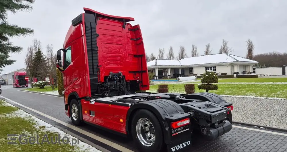 VOLVO VOLVO///FH500///2020///ADR/// GLOBETROTTER///XXL///44000KG/// SKÓRY///XENON///KLIMATYZACJA POSTOJOWA///ZABUDOWY/// MIĘDZYOSIOWE///ALUFELGI/// PERFEKCYJNY STAN 