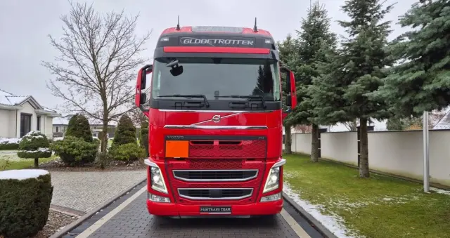 VOLVO VOLVO///FH500///2020///ADR/// GLOBETROTTER///XXL///44000KG/// SKÓRY///XENON///KLIMATYZACJA POSTOJOWA///ZABUDOWY/// MIĘDZYOSIOWE///ALUFELGI/// PERFEKCYJNY STAN 