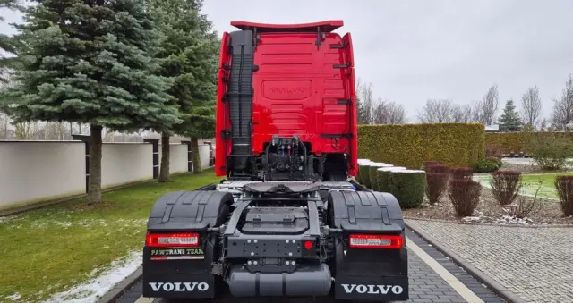 VOLVO VOLVO///FH500///2020///ADR/// GLOBETROTTER///XXL///44000KG/// SKÓRY///XENON///KLIMATYZACJA POSTOJOWA///ZABUDOWY/// MIĘDZYOSIOWE///ALUFELGI/// PERFEKCYJNY STAN 