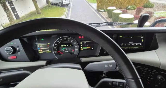 VOLVO VOLVO///FH500///2020///ADR/// GLOBETROTTER///XXL///44000KG/// SKÓRY///XENON///KLIMATYZACJA POSTOJOWA///ZABUDOWY/// MIĘDZYOSIOWE///ALUFELGI/// PERFEKCYJNY STAN 