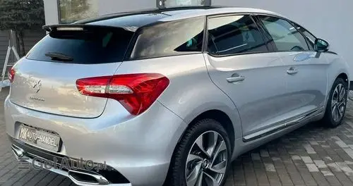 CITROEN DS5 