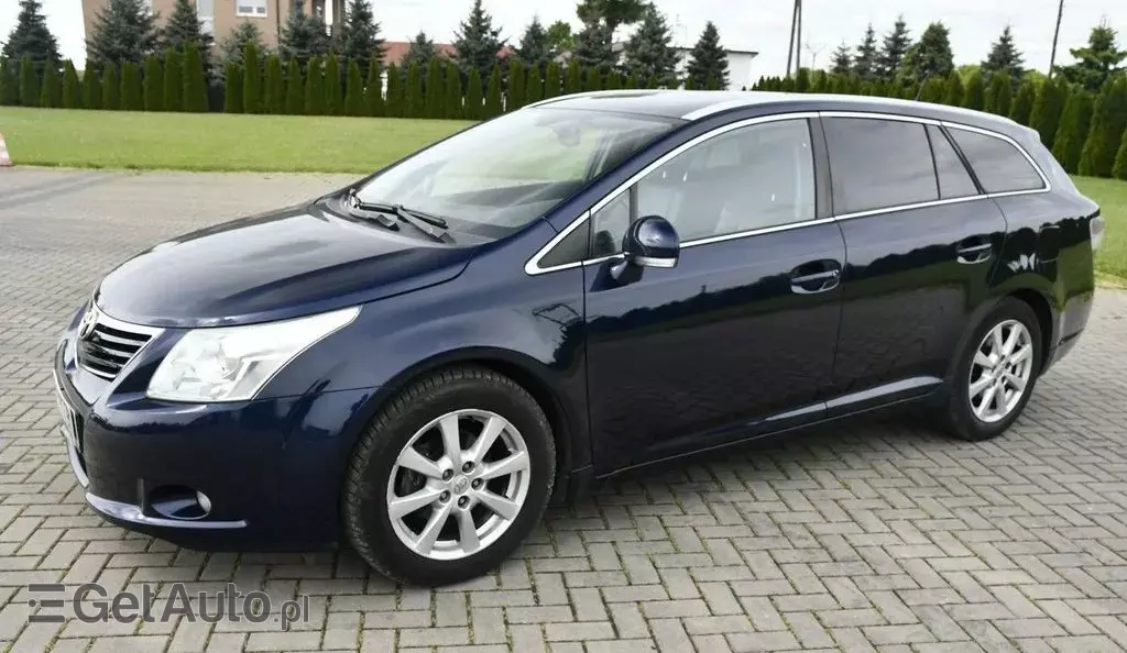 TOYOTA Avensis 