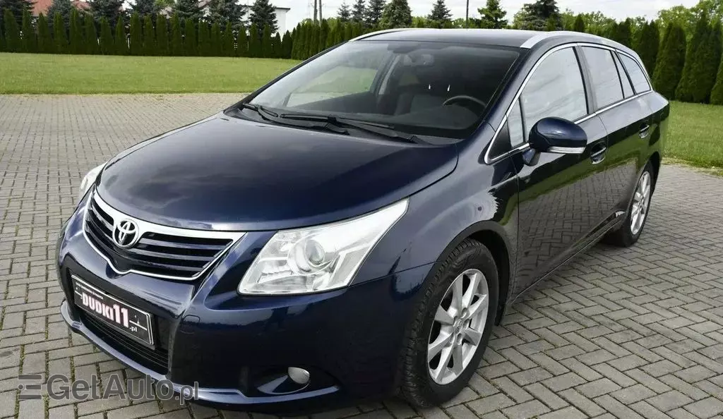 TOYOTA Avensis 